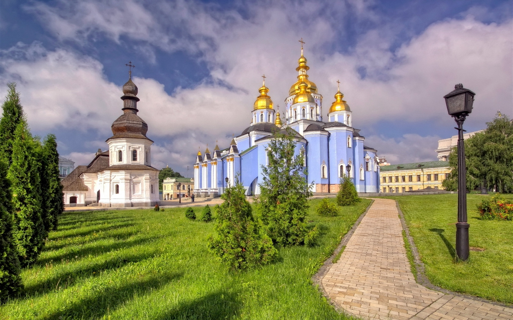 Особенность ранней церковной архитектуры Древней Руси