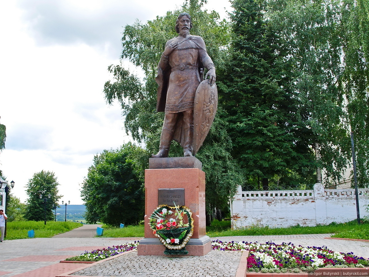 Памятник Александру Невскому